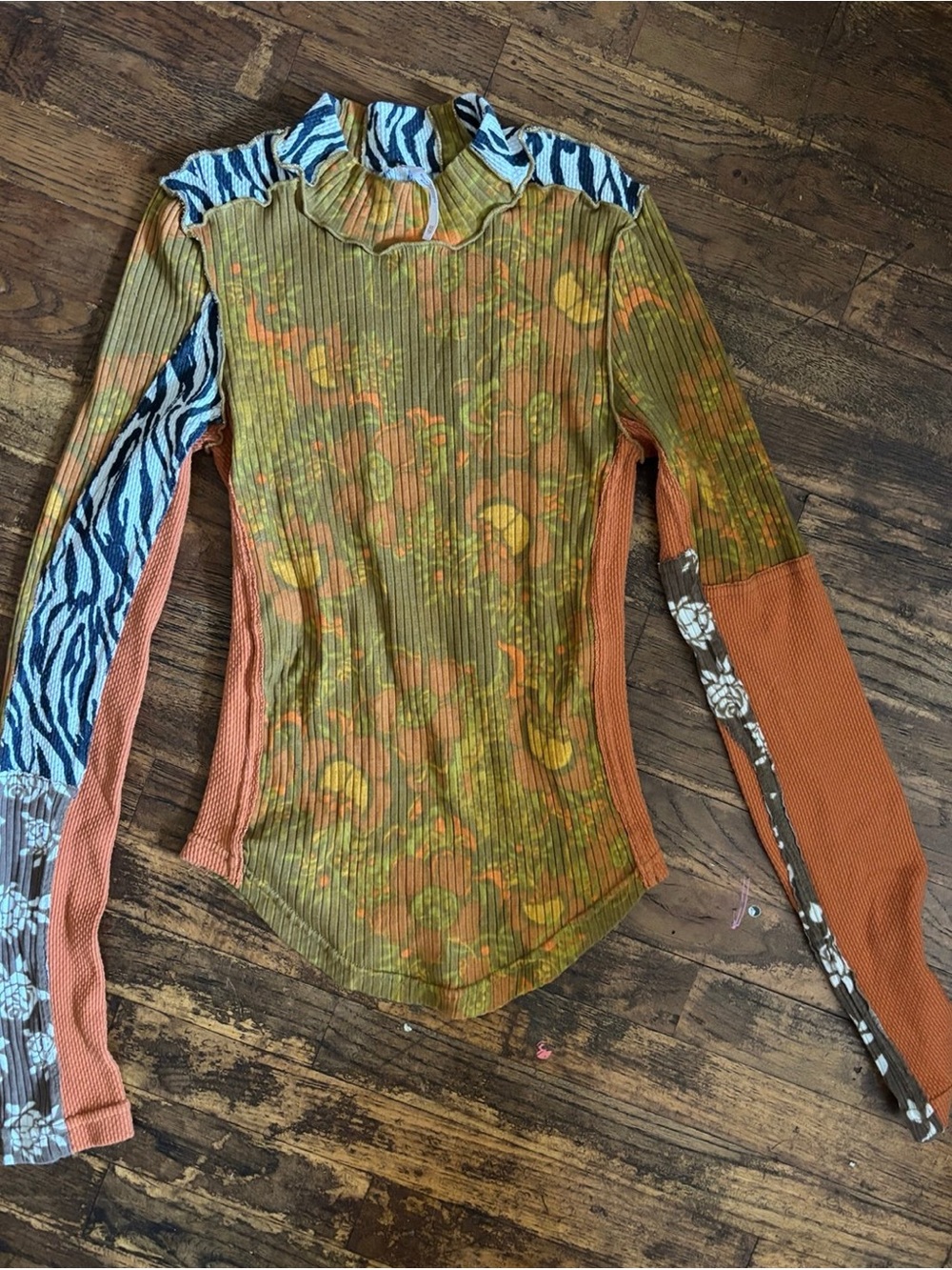 Free People Patterned Top - Picture 3 of 4